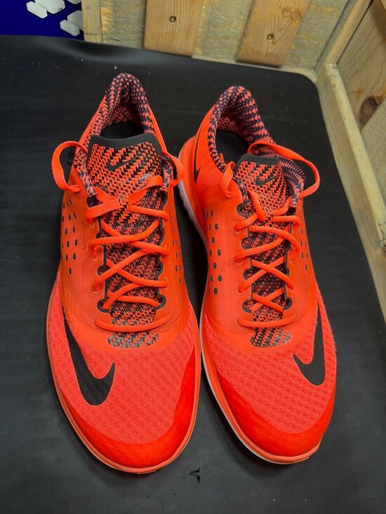 Nike FS Lite Run 4 Mens Bright Crimson Orange Running Shoes Size 11 US 45 EU Y2K main image 7
